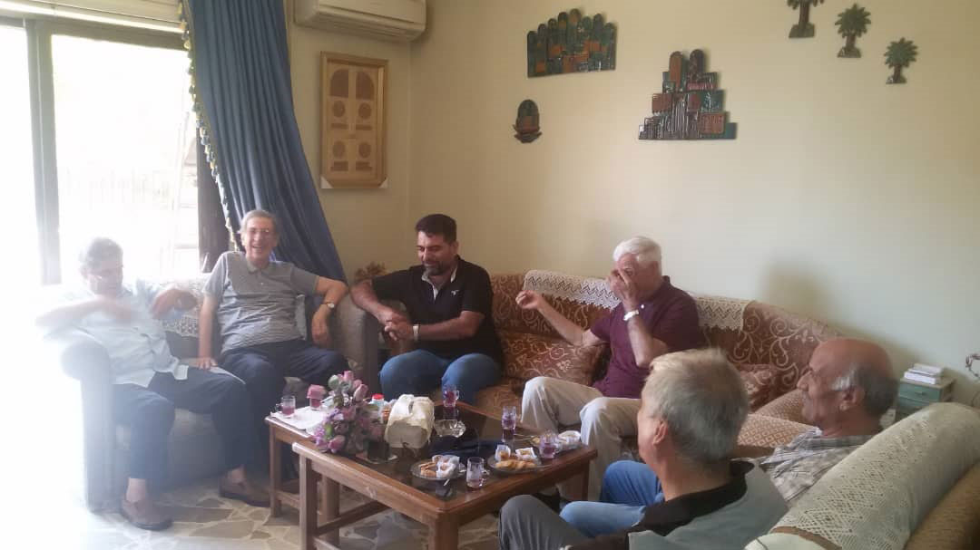 رئيس اتحاد الكتاب العرب برفقة أعضاء المكتب التنفيذي يزورون الزميل د.وليد مشوّح للاطمئنان على صحته